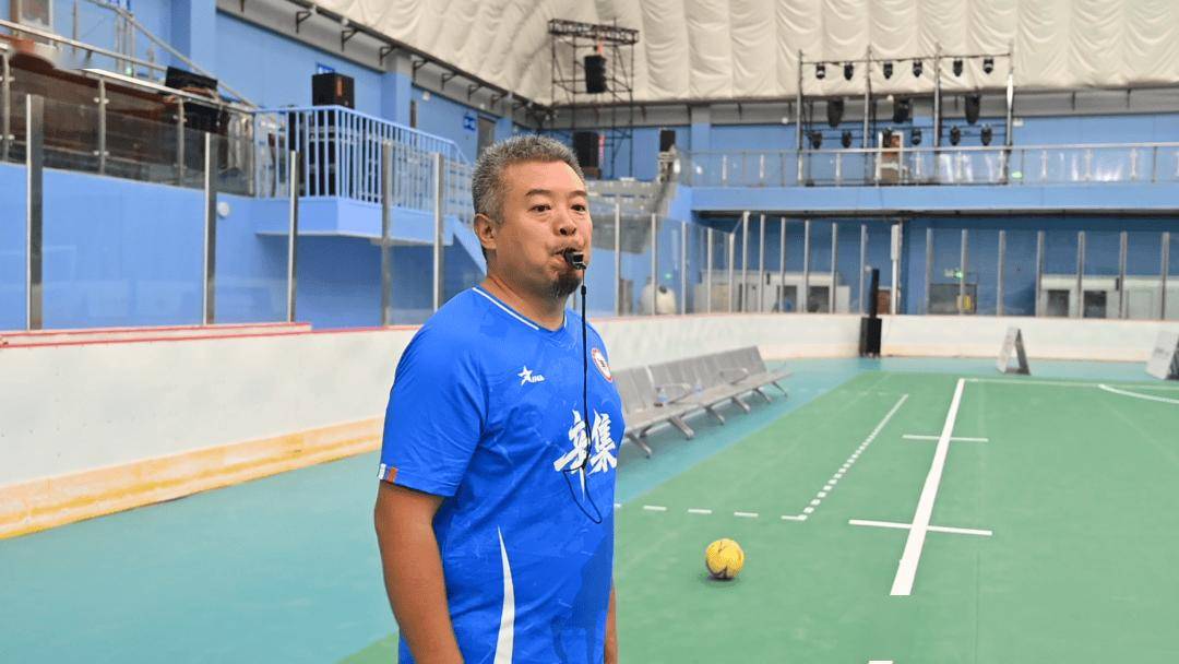 AYXapp下载-外籍球员备战状态稳定，为比赛积极备战