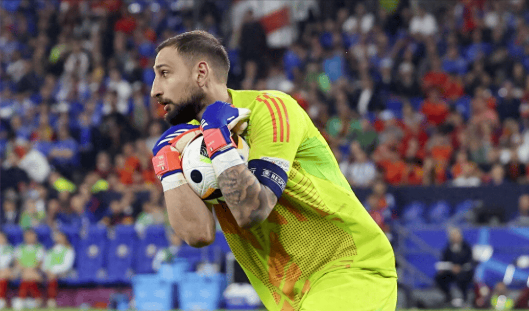 爱游戏入口-曼城门将埃德森表示对阵对手毫不畏惧，信心满满