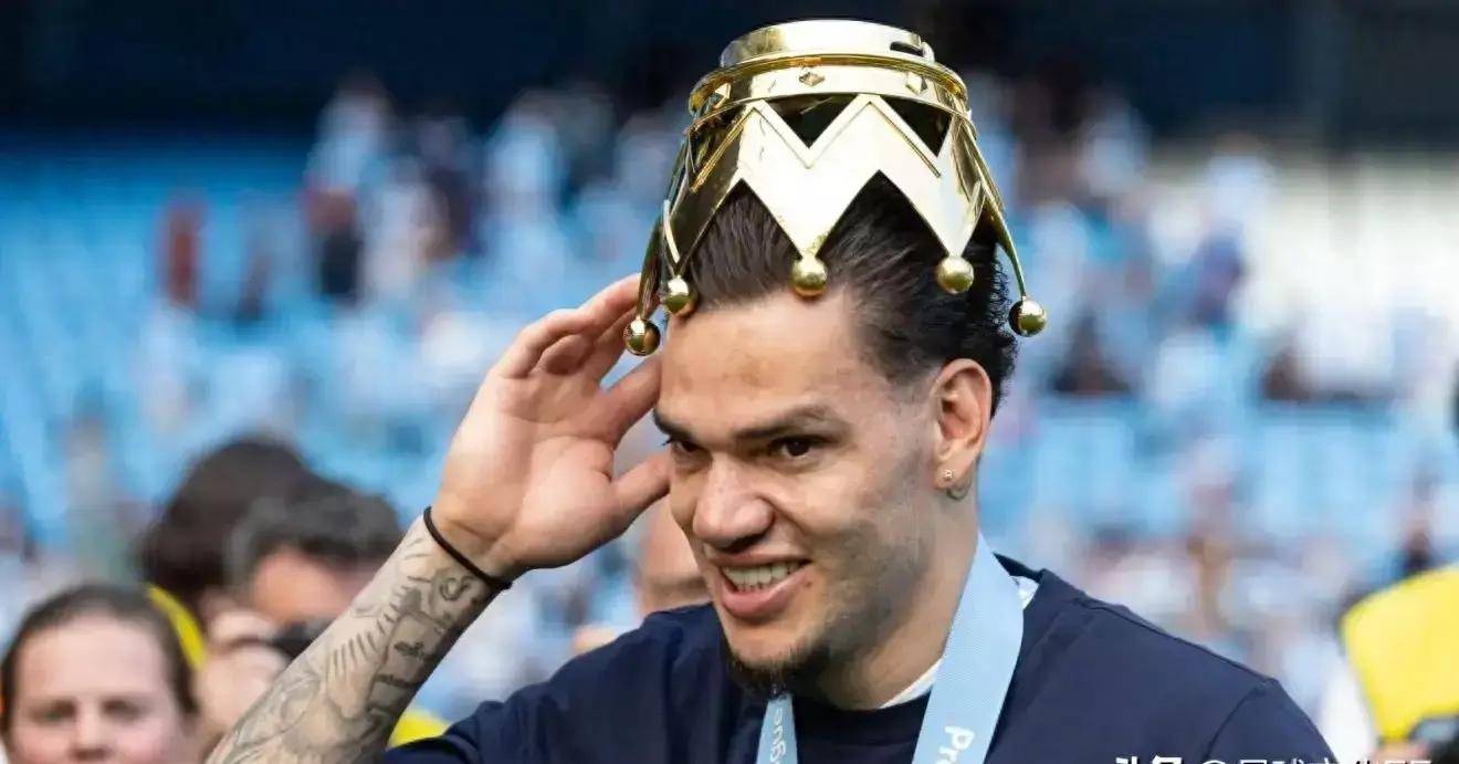 曼城门将埃德森表示对阵对手毫不畏惧,信心满满 曼城门将埃德森表示对阵对手毫不畏惧,信心满满