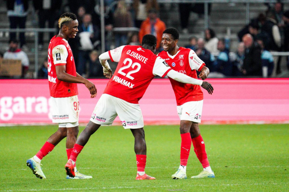 AYXapp下载-梅斯队在最近的一场比赛中打出亮眼表现，获得胜利的简单介绍