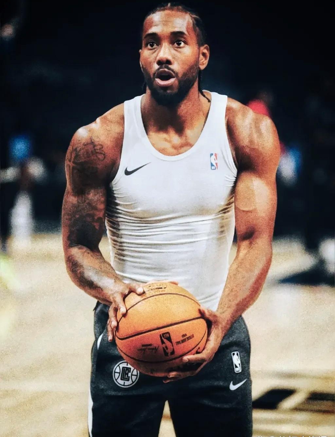 莱昂纳德力作狂砍分,快船险胜太阳 莱昂纳德力作狂砍分,快船险胜太阳