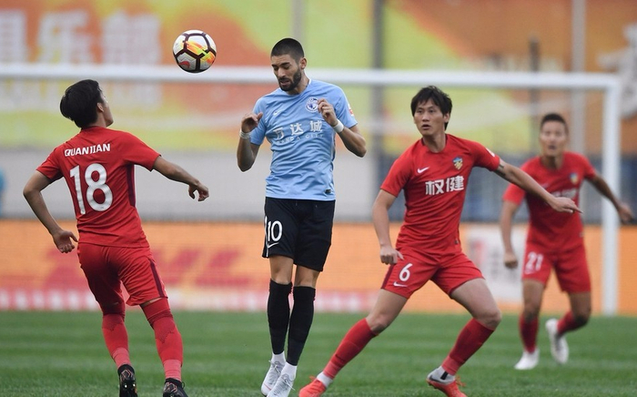 郑凡破门!大连一方主场击败天津权健的简单介绍 郑凡破门!大连一方主场击败天津权健的简单介绍