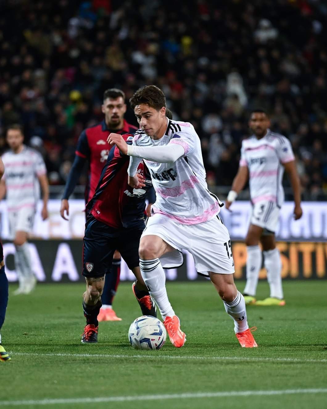 尤文图斯胜负命运，谁将能在对阵皇马的比赛里称王称霸？的简单介绍