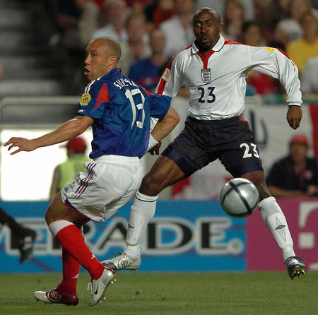 英格兰队险胜法国队，张继科刷新纪录