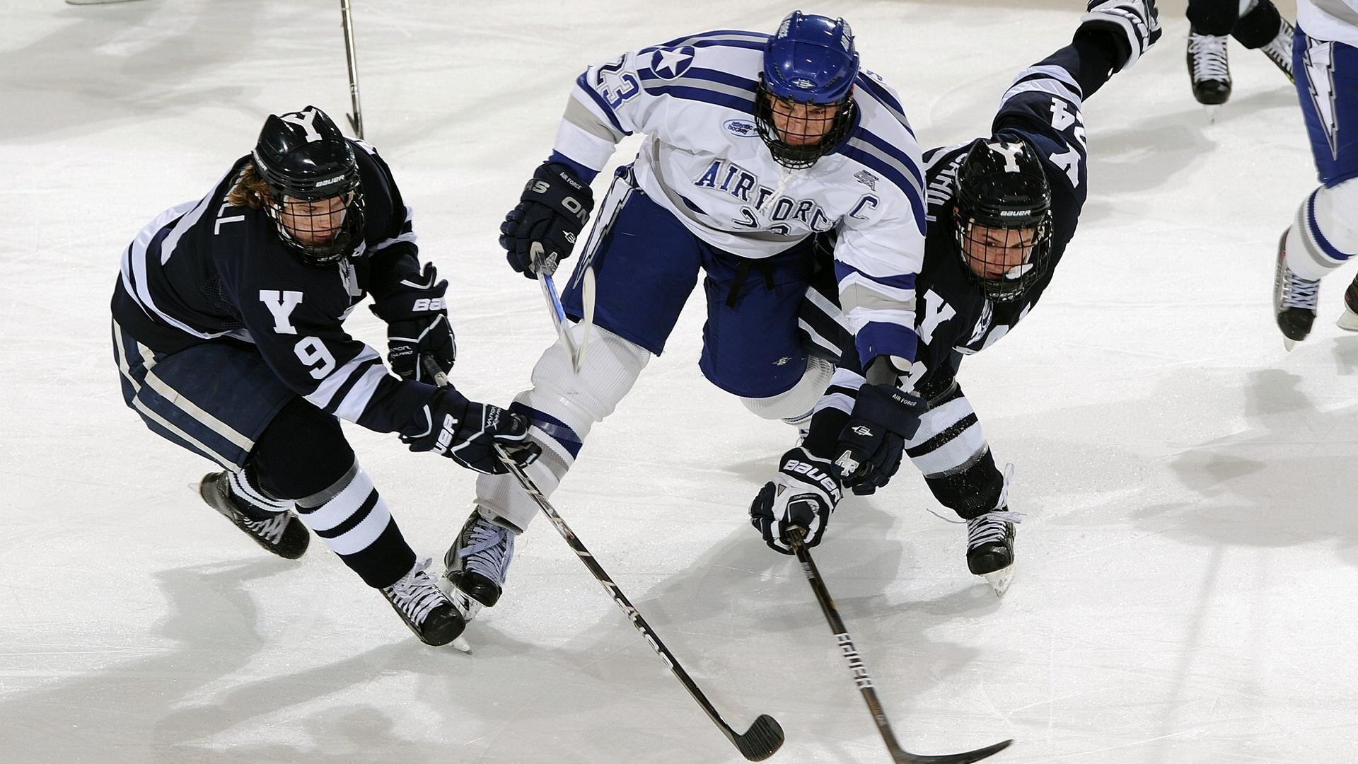 新王登基还是旧神回归？锡安统治级数据引领勇士完胜独行侠