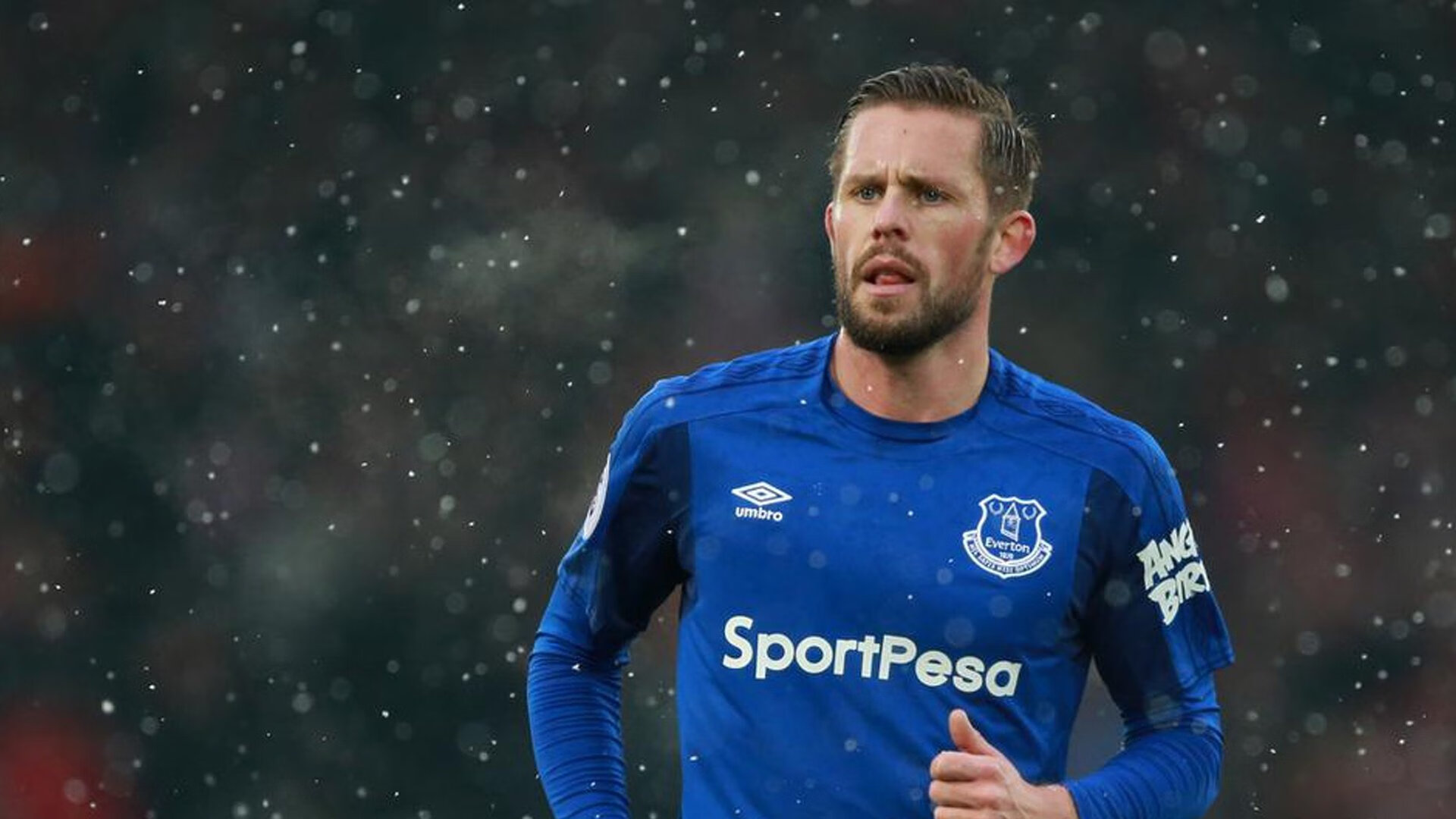 赛道上的逆袭，雷诺如何打破梅赛德斯的统治神话